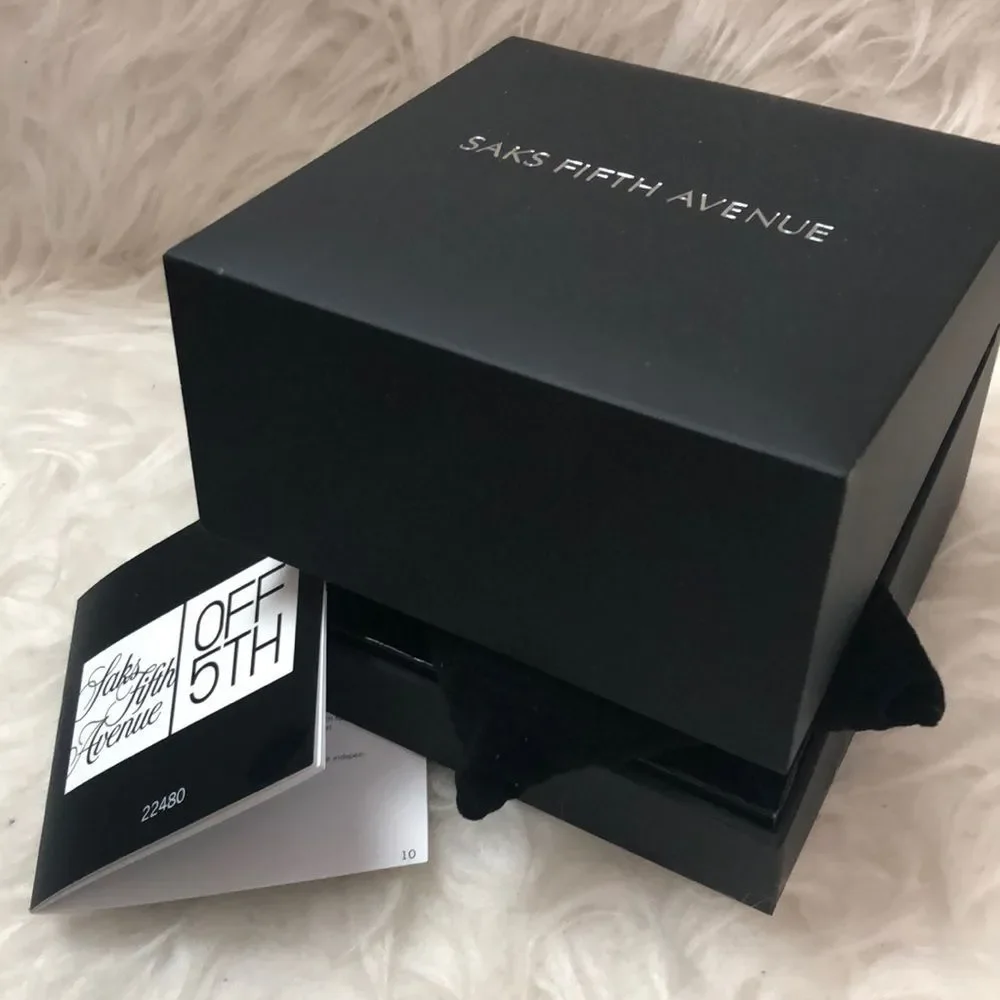 🆕 Saks Fifth Avenue Watch Box